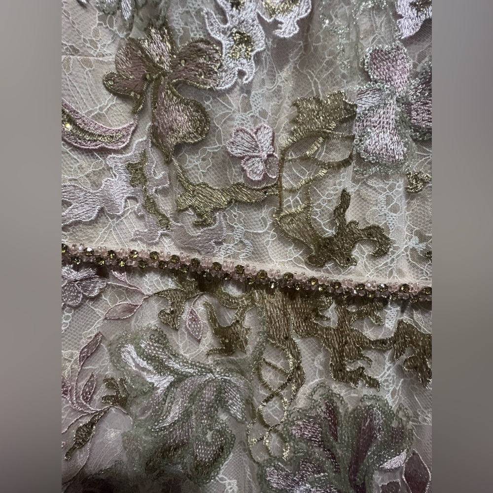 Floral embroidered lace trumpet gown - Picture 6 of 11